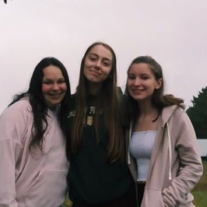 Meet your Posher, Ava